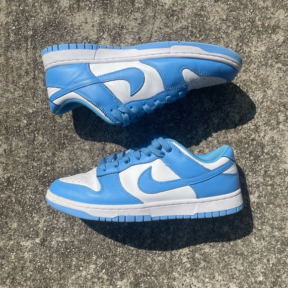 Nike Unc Blue Dunk (10M)
(Used) - Picture 2 of 4